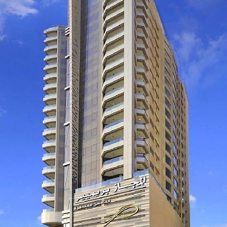 Al Majaz Premiere Hotel Apartments Sharjah Exteriör bild